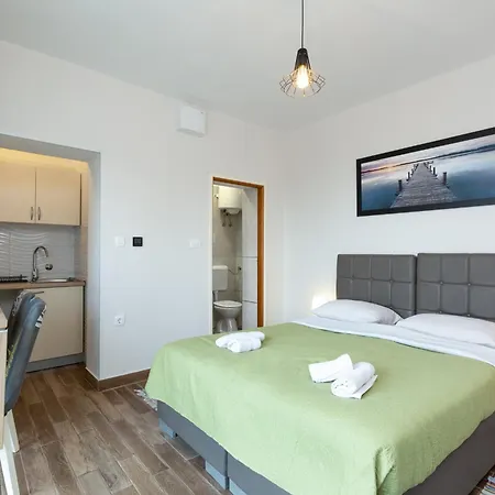 Guest house And Irma 4*