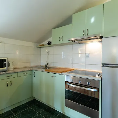 Guest house And Irma 4*
