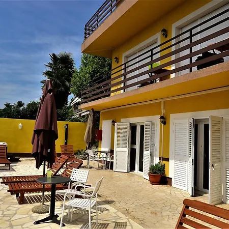 Guest house And Irma 4*