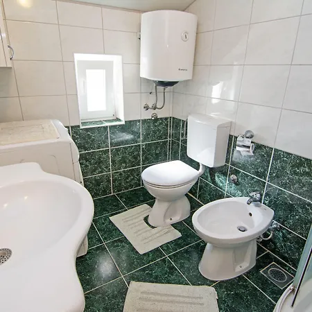 Гостевой дом And Irma 4*