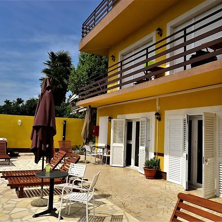 بيت ضيافة And Irma 4*