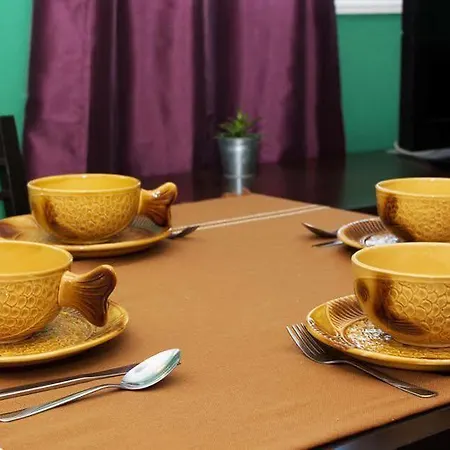 And Irma بيت ضيافة أوباتيا